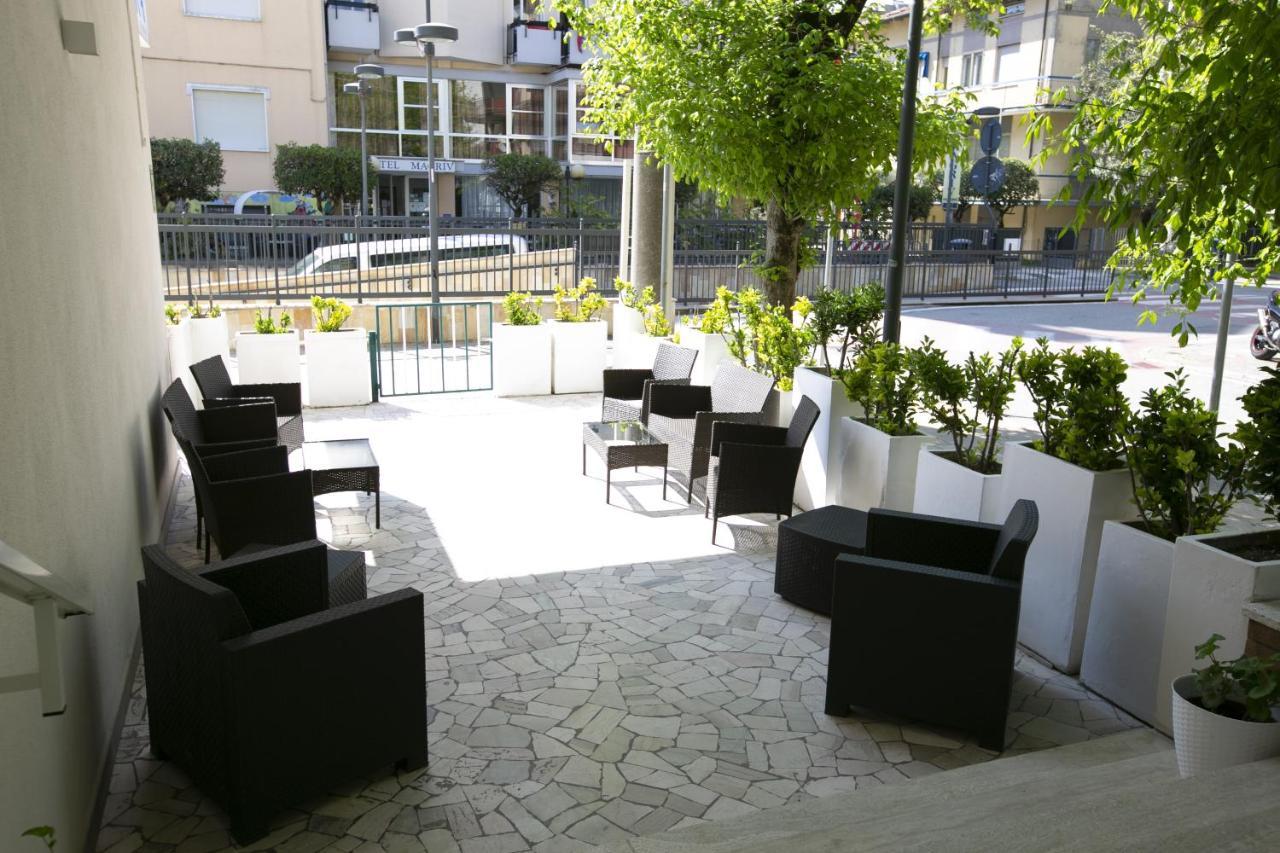 Hotel Mara Rimini Exterior photo